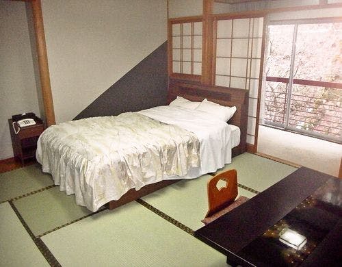和室10畳クインベッド