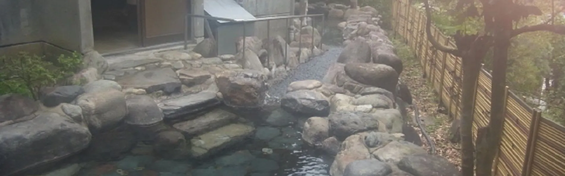 湯村温泉 自家源泉のお宿 とみや