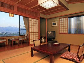 甲州料理とワインのお宿　千年湯　岩下温泉旅館