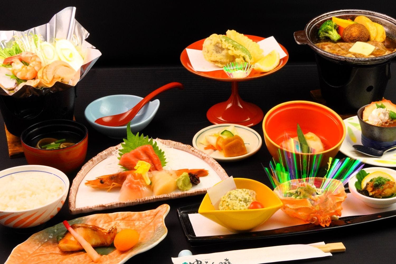 【คอร์สพิเศษ (ภาพประกอบช่วงเดือนมีนาคม–พฤษภาคม)】