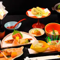 【คอร์สพิเศษ (ภาพประกอบช่วงเดือนมีนาคม–พฤษภาคม)】