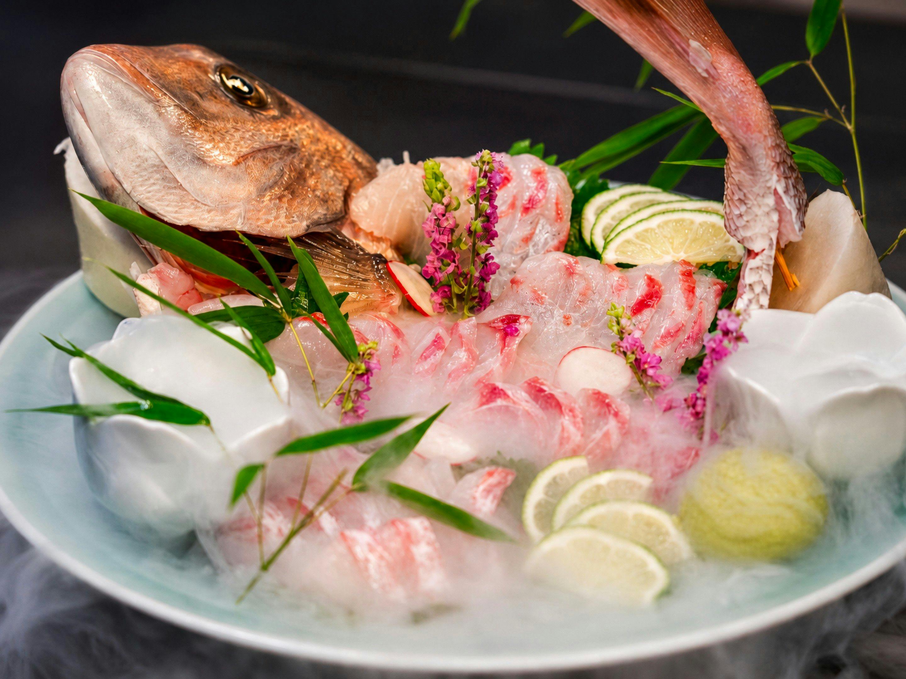 【二食付き】鯛づくし～活け造り・煮付け・天ぷら・しゃぶしゃぶ＆かけ流しの温泉