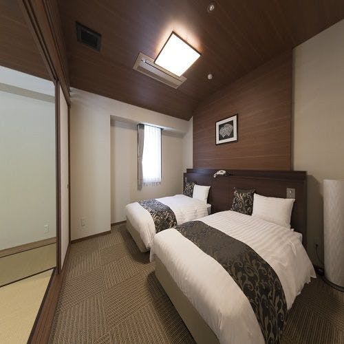 ห้องหัวมุมสไตล์ญี่ปุ่นและตะวันตก