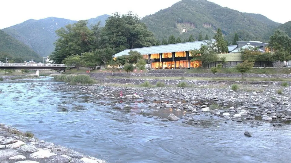 Oogawara Onsen Kamoshika-so