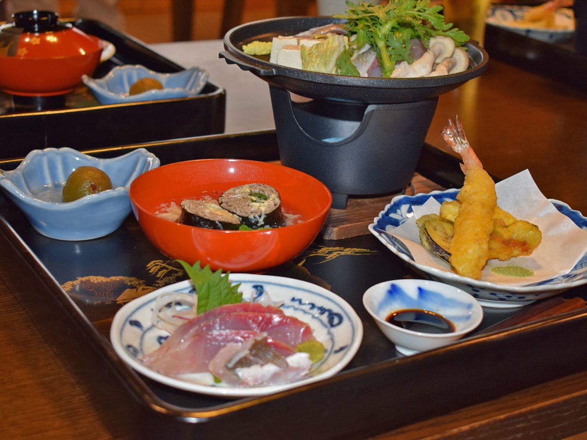 石見銀山の佇む宿　ゆずりは