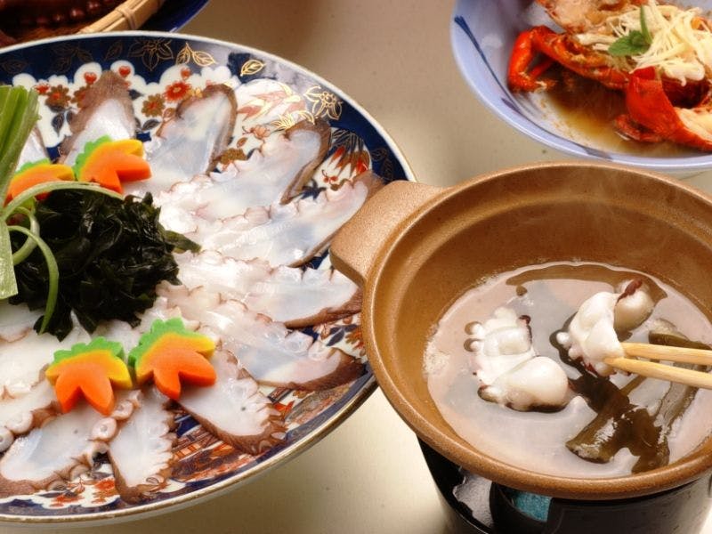 日間賀島　いすず館