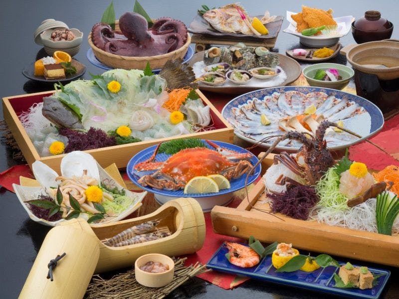 日間賀島　いすず館