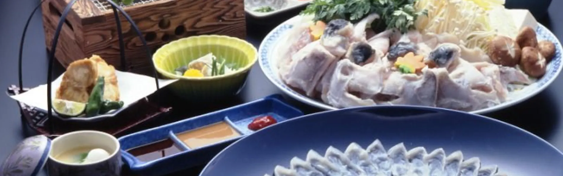 日間賀島 いすず館