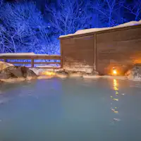 【ออนเซ็นชมวิวหิมะ】ฤดูหนาวนี้เพลิดเพลินกับการแช่ออนเซ็นพร้อมชมวิวหิมะ