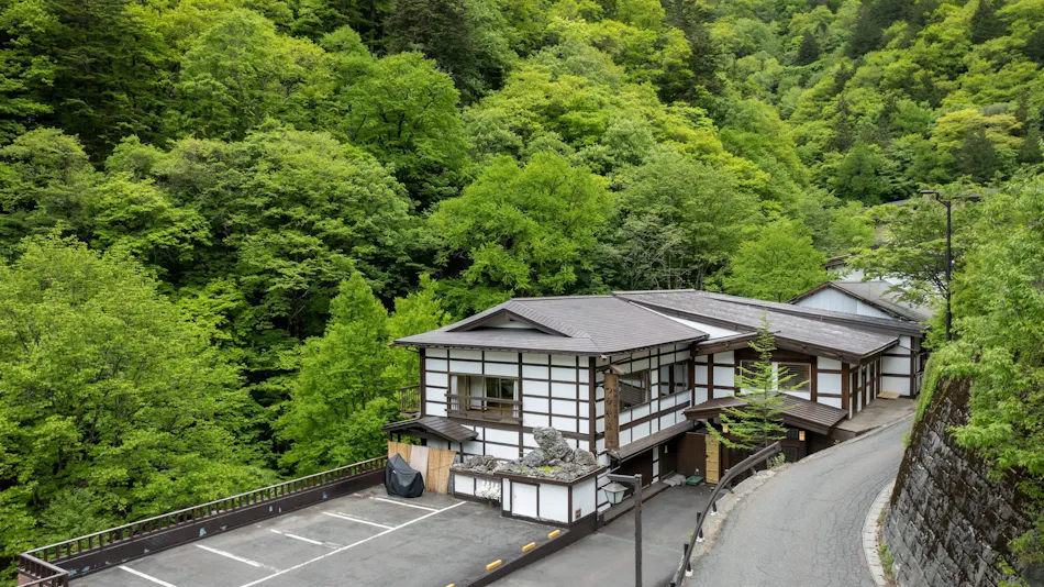 Shirahone Onsen Oyado Tsuruya