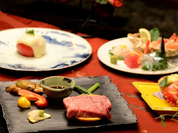 黒毛和牛ステーキメイン 旬の創作懐石(11品)~小食の方におすすめ~