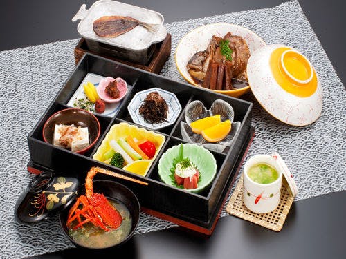 朝食