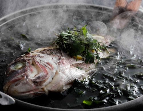 鯛の香草蒸し