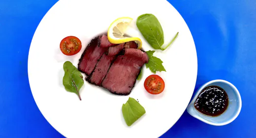 お食事処リニューアル記念!特製ローストビーフ付!ハーフビュッフェ和会席・金目鯛姿煮&鮑(夕朝食付)