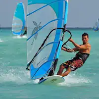 ウィンドサーフィン