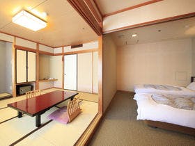 箱根湯本温泉 ホテルおかだ