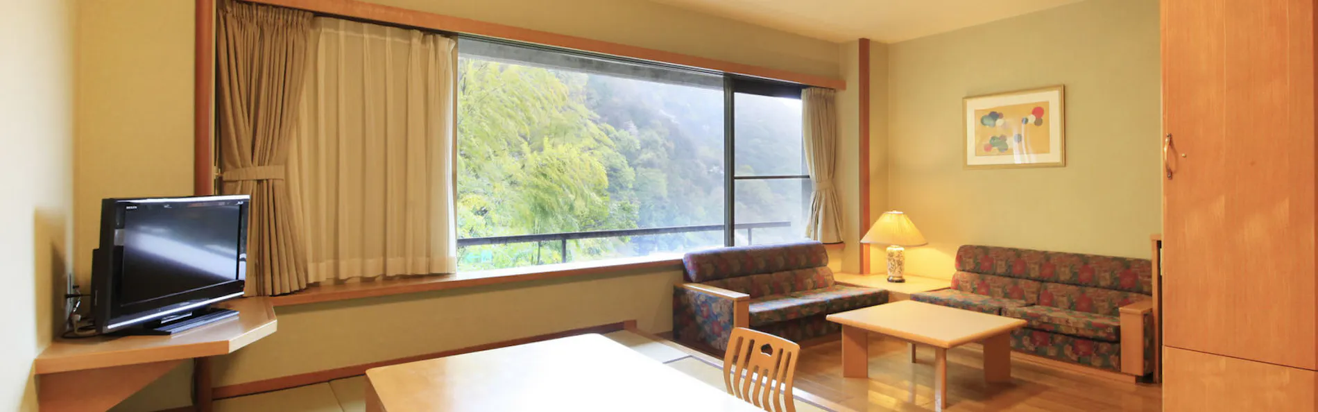 箱根湯本温泉 ホテルおかだ