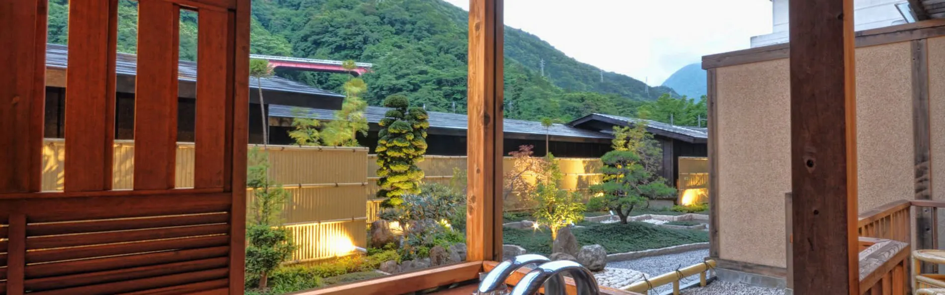 箱根湯本温泉 ホテルおかだ