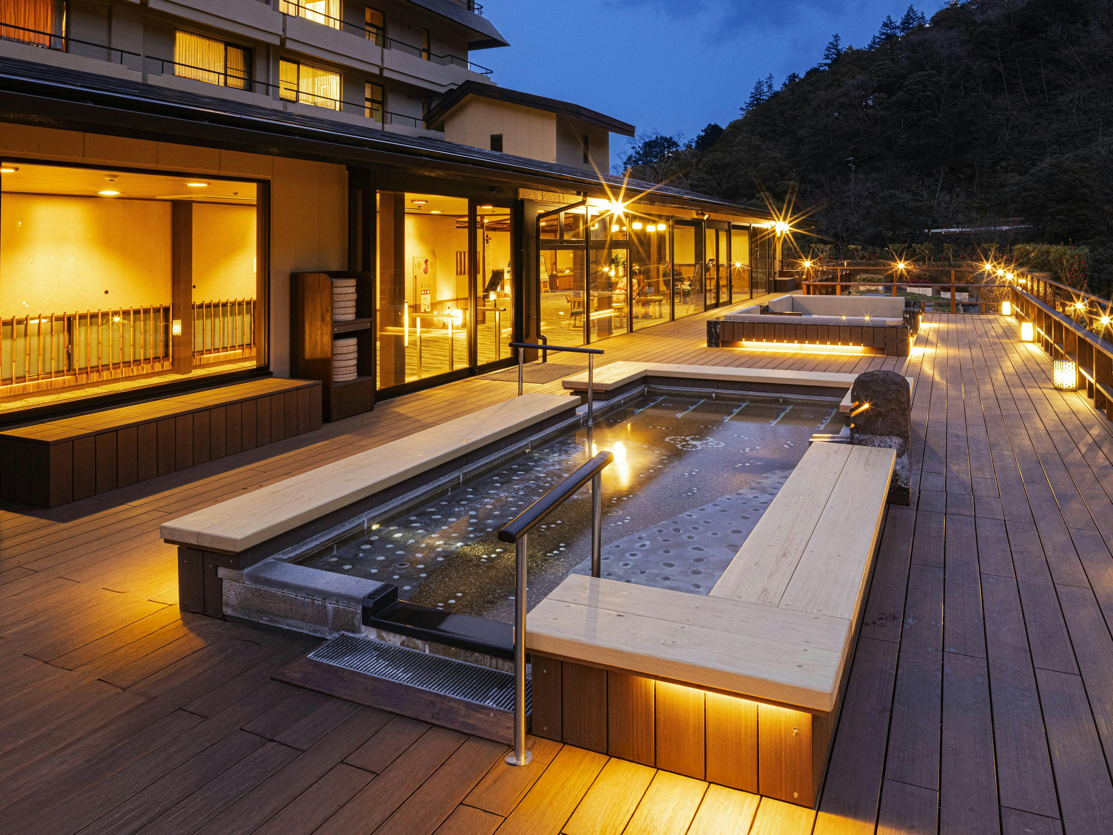 箱根湯本温泉 ホテルおかだ
