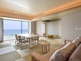 ホテル三楽荘 3枚目