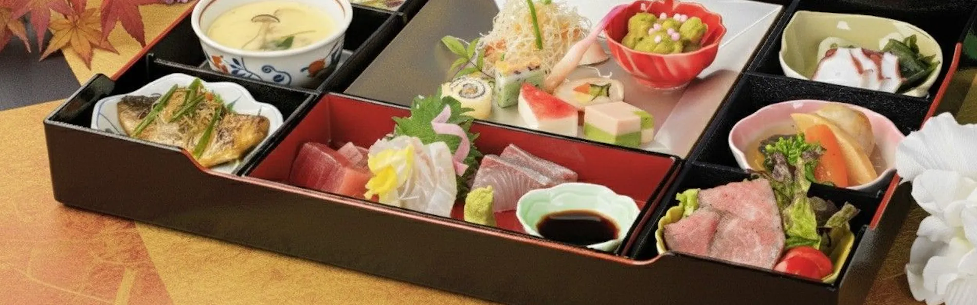 ホテル三楽荘