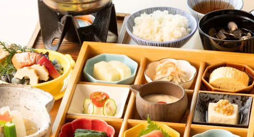 【朝食のみ】22時までチェックインOK/山陰の恵みで やさしい朝のはじまり<朝食付き>