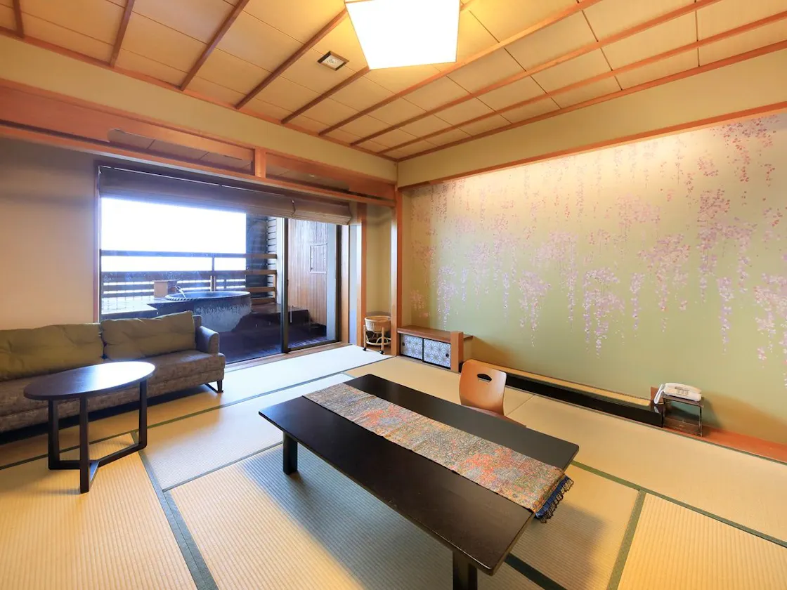 【露天風呂&展望ジャグジー付き】和室8畳