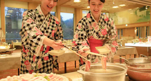 実質4400円お得【組数限定】新館「清山館」へ無料UPグレード!湯めぐりパス+ソフトドリンク飲み放題