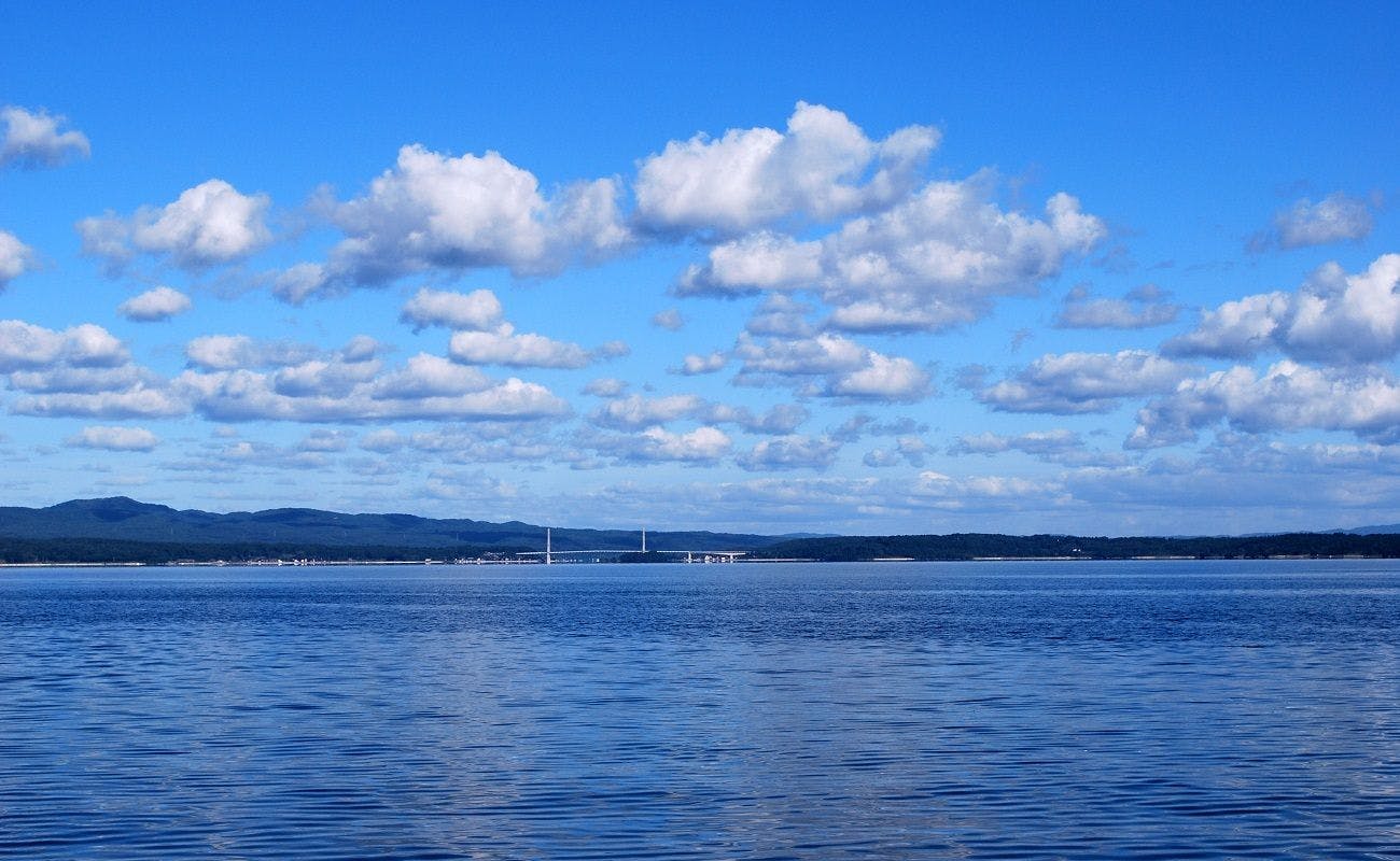 ラウンジからの海の景色