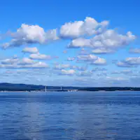 ラウンジからの海の景色