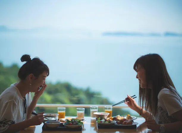 【朝食:バイキング】瀬戸内海を眺めながら