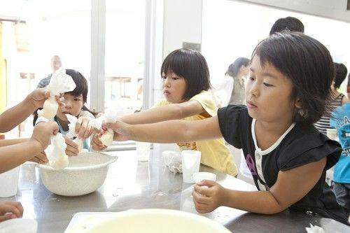 高千穂牧場（バター作り体験）
