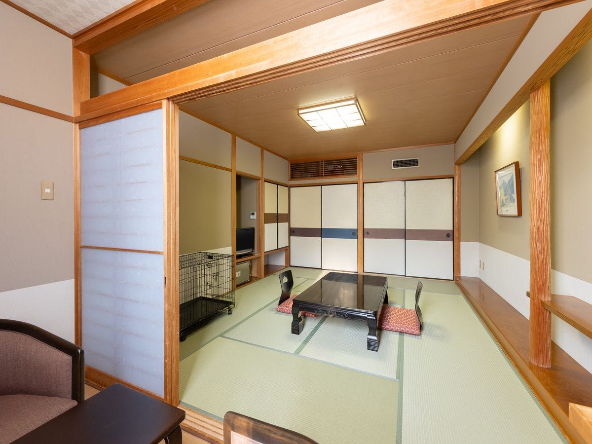 わんわんパラダイス 松阪（旧：松阪わんわんパラダイス 森のホテルスメール）