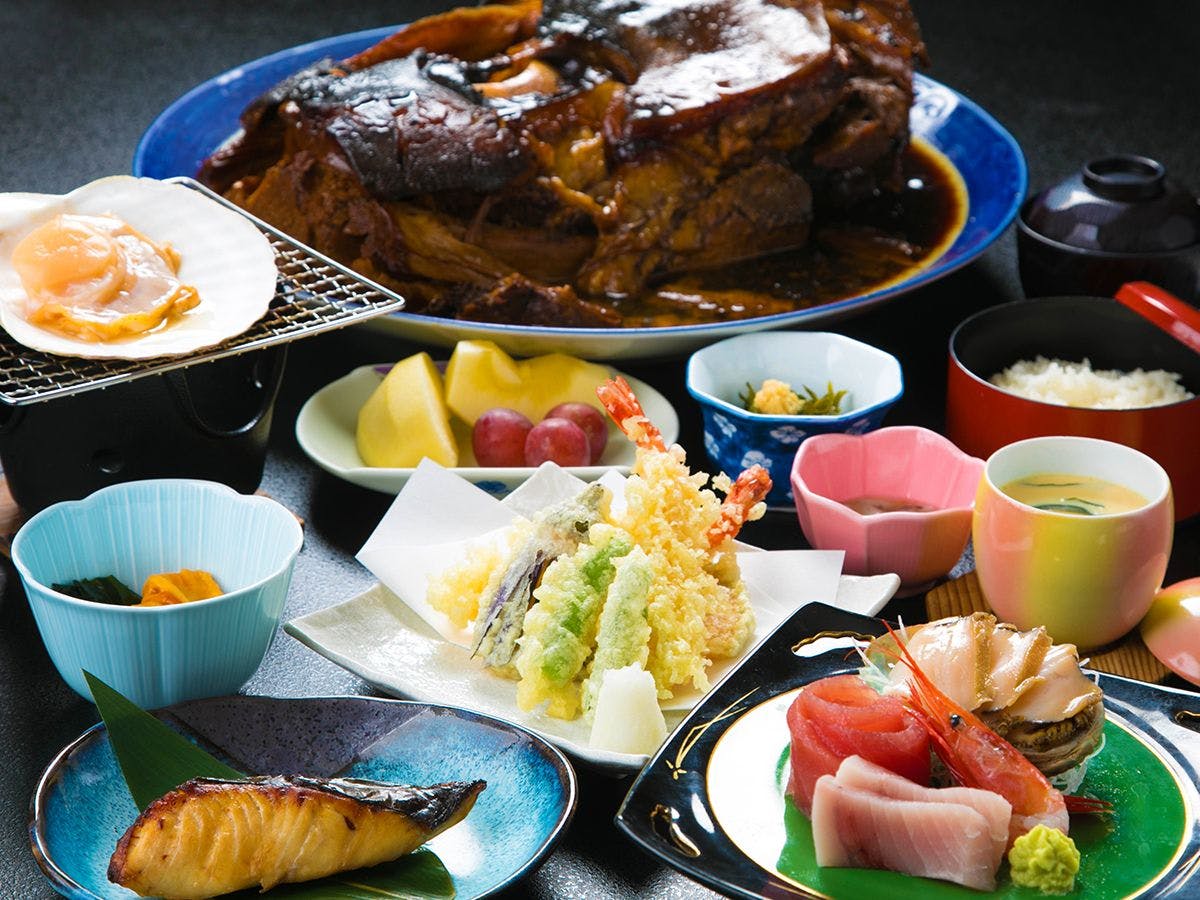 ＜季節の旬の魚介類など 選べるお土産付プラン＞＜世界三大漁場＞の魚介をお家で満喫