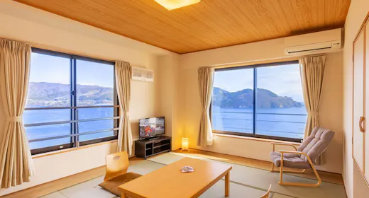 【角部屋-和室10畳】