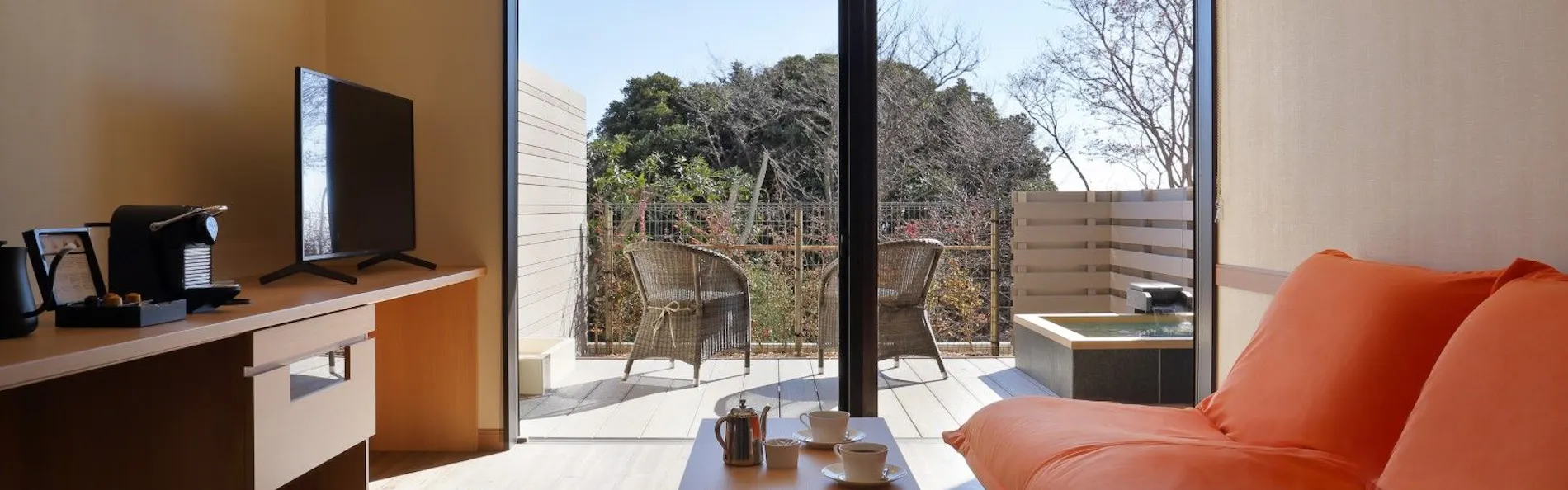 ラ・ドッグリゾート 伊豆高原 全室露天付き客室と部屋食の愛犬の宿