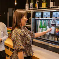 เลานจ์สำหรับแขก ไวน์ไม่จำกัด