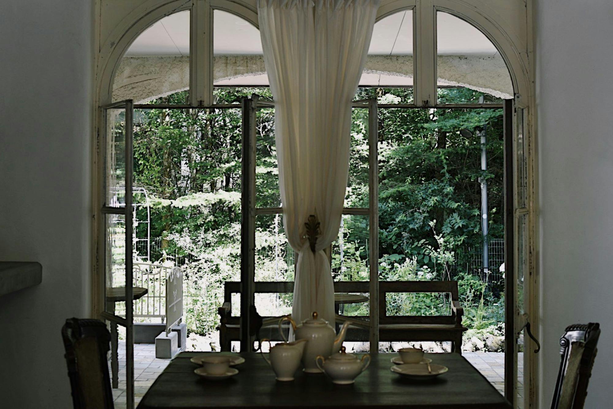 HOTEL CORINTHE
