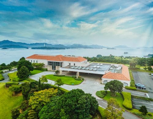 クラブハウス外観