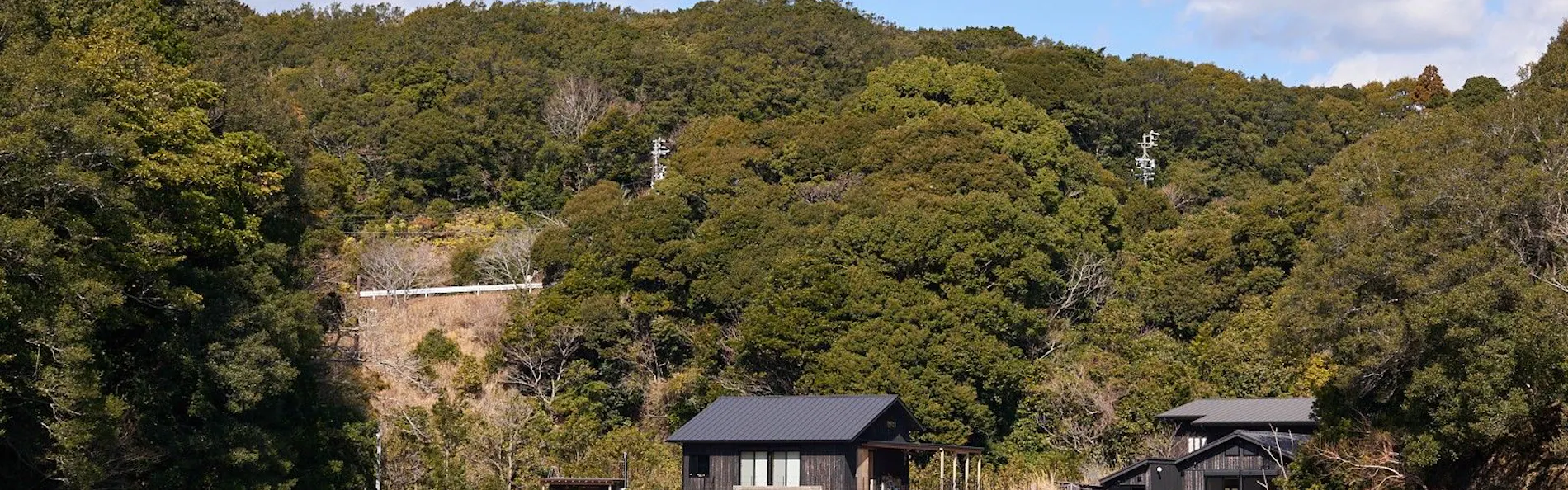 はなれ月灯