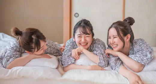 【学割プラン|2食付】選べる特典でお得に満喫!楽しい思い出づくりの温泉旅<お任せ会席・梅>