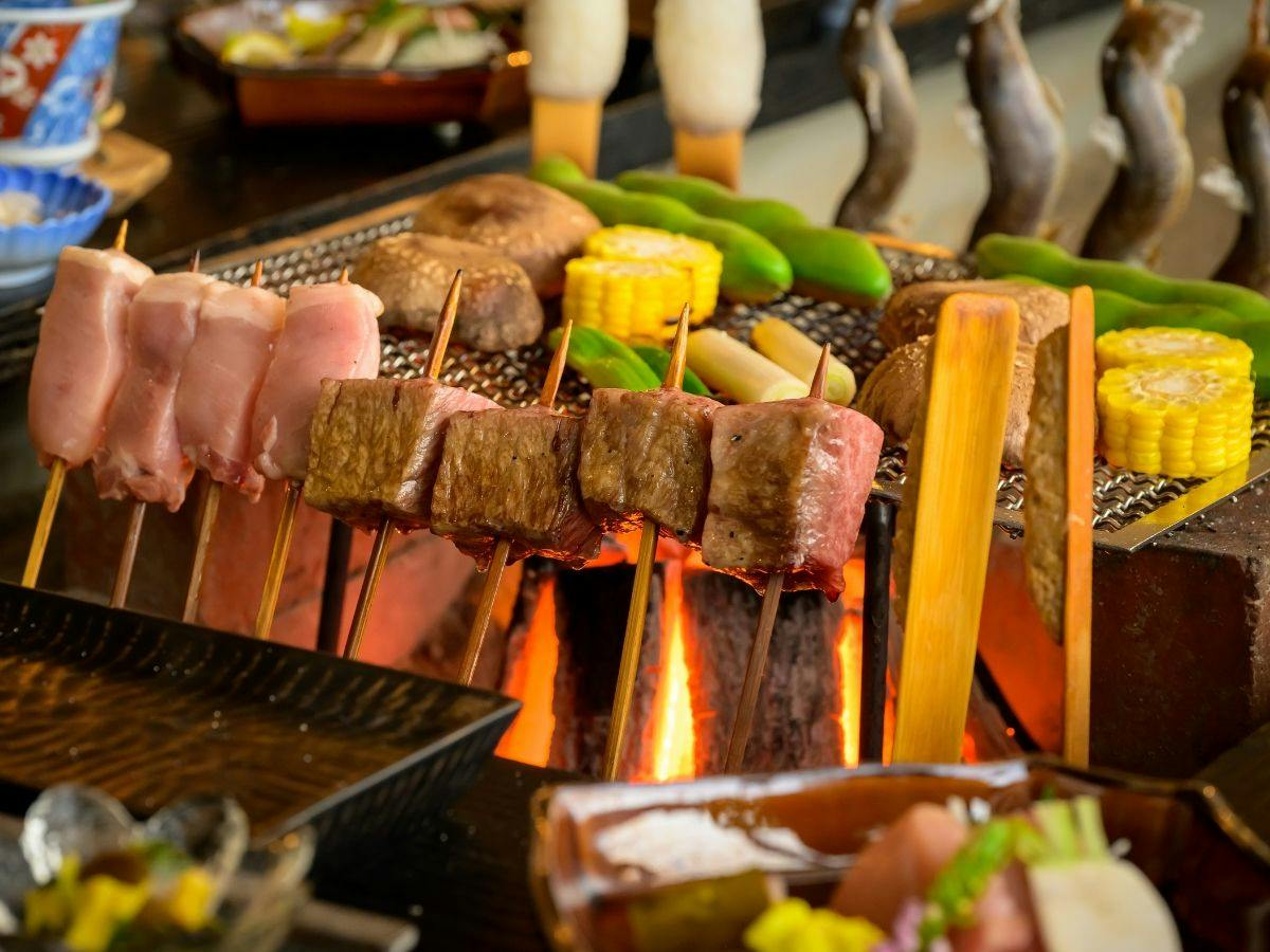 【夏のお得プラン｜名物 炉端焼き】囲炉裏の火に免じて、少しお得に～熱い夏こそ、ご褒美を＜2食＞