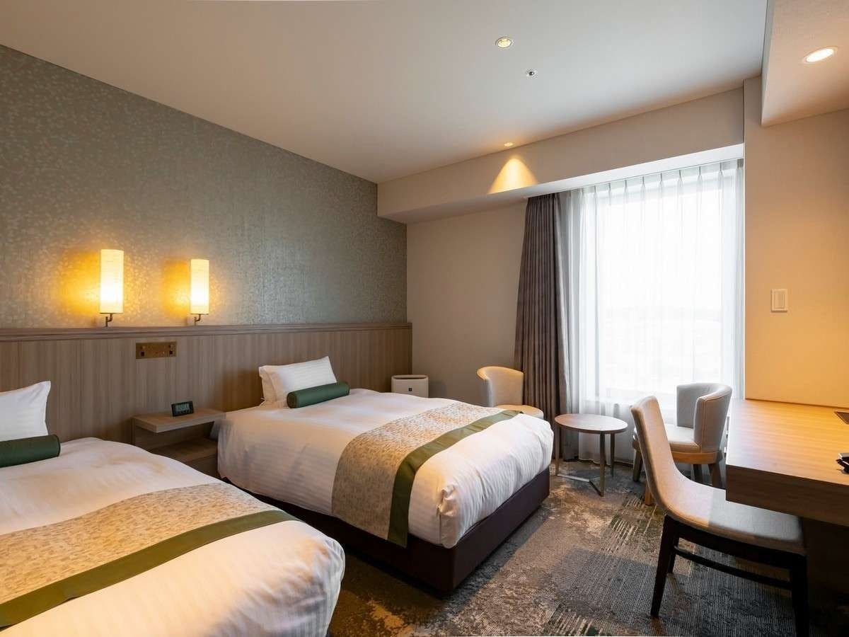 【Twin Sisi Kota】