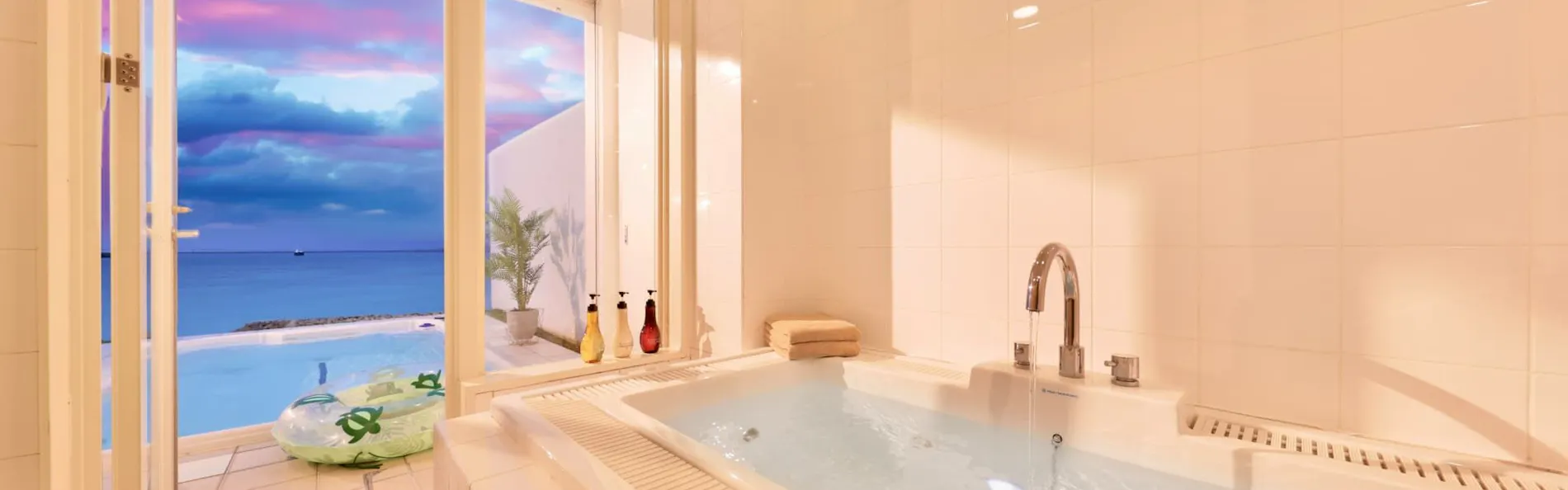 クリスタルヴィラ宮古島砂山ビーチ