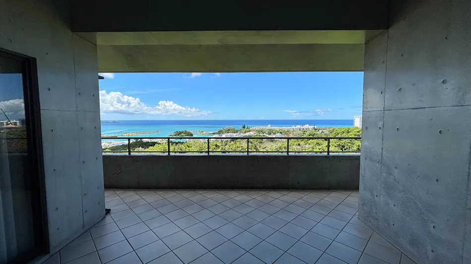 Stay Like a Local: Adult Hideaway Hotel & Condominium with Ocean View on a Hill in Onna Village - Tsuchibana Tsuchibana