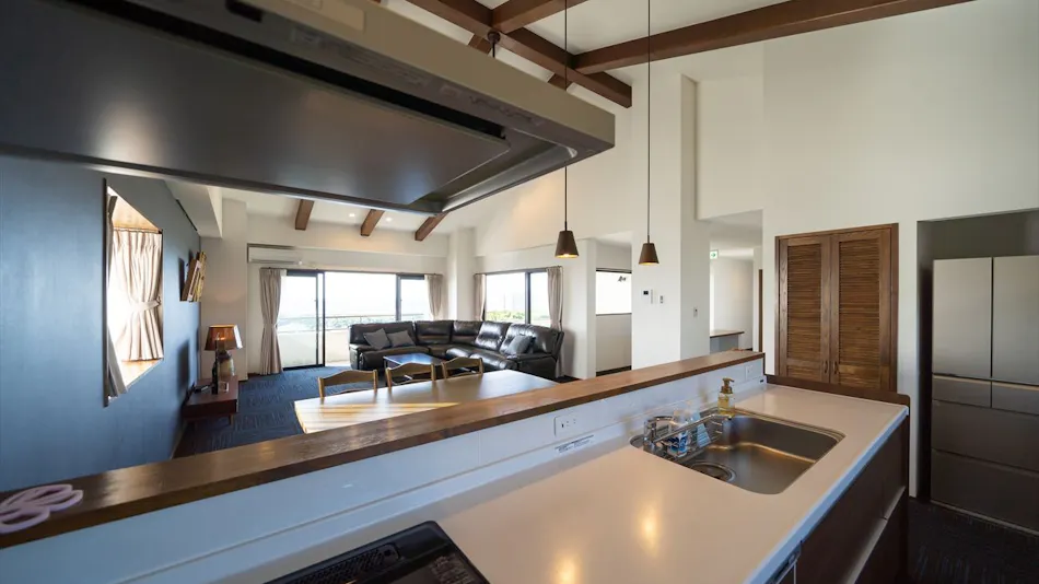 Stay Like a Local: Adult Hideaway Hotel & Condominium with Ocean View on a Hill in Onna Village - Tsuchibana Tsuchibana