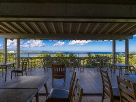 コンドミニアム風のテラス土花土花（どかどか）