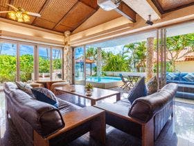 【沖縄県本部の貸し別荘・コテージ・ヴィラ・コンドミニアム】Villa de Ocean blue 瀬底倶楽部