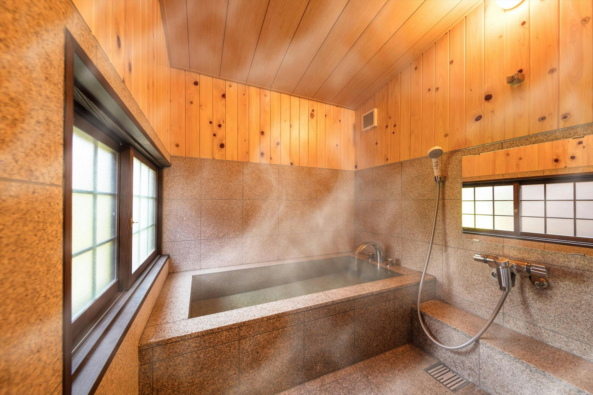 千山庵101部屋風呂