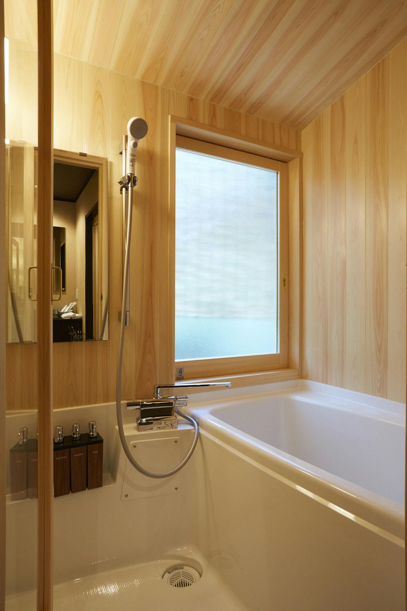 鈴 四条高瀬川 南